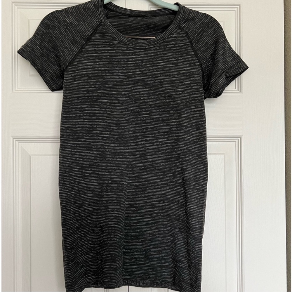 Lululemon Swiftly